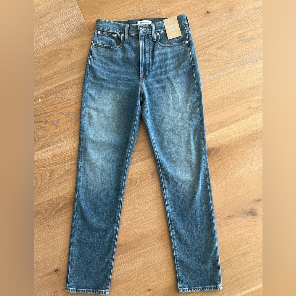 Madewell size 27 “The Perfect Vintage Jean.” High rise. never worn, tags on.